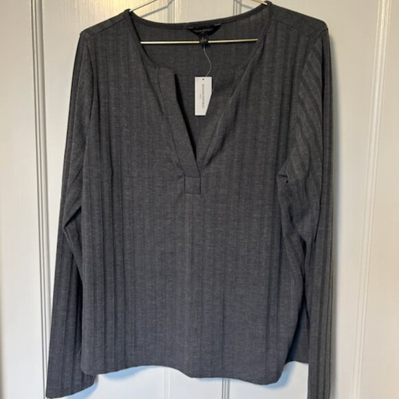 Banana Repulic gray top - Picture 1 of 2
